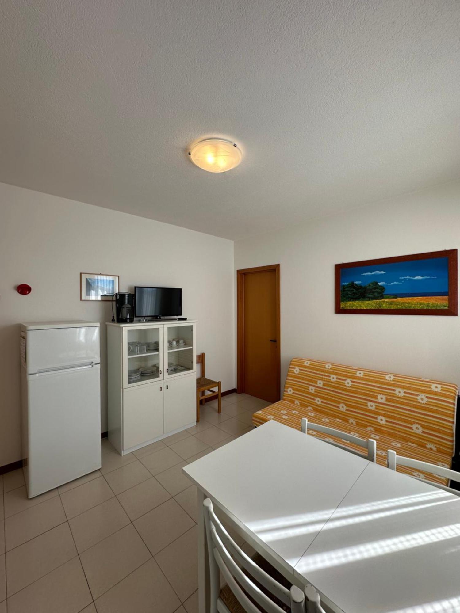 Villaggio Luna Swimmingpool- Agenzia Cocal Caorle Exterior foto